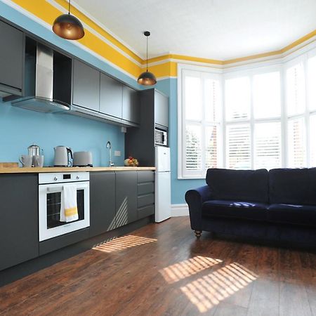 Beechurst Serviced Apartments Cheltenham Exteriör bild