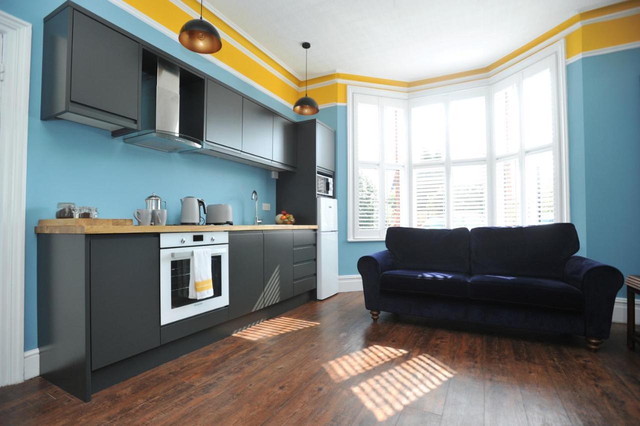 Beechurst Serviced Apartments Cheltenham Exteriör bild